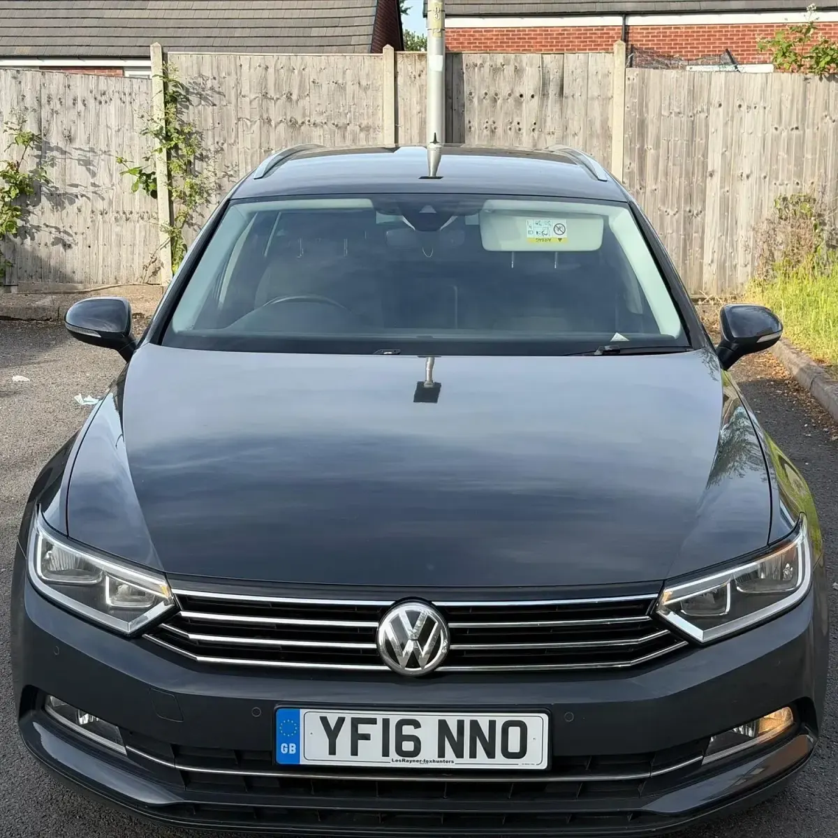 Used VW Passat Business 120 HP (88 kW) 2016 Grey Estate