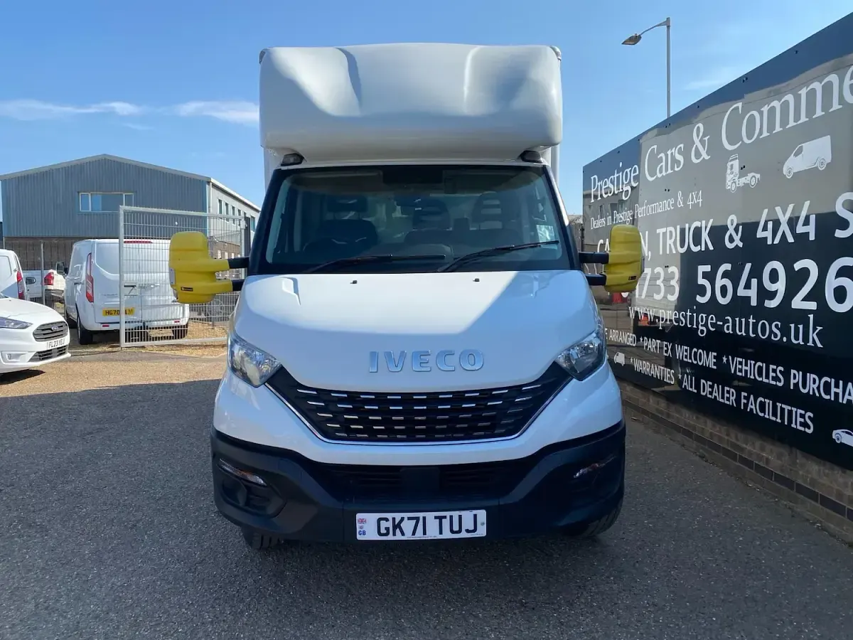 Used Iveco Daily 180 HP (132 kW) 2022 White Van