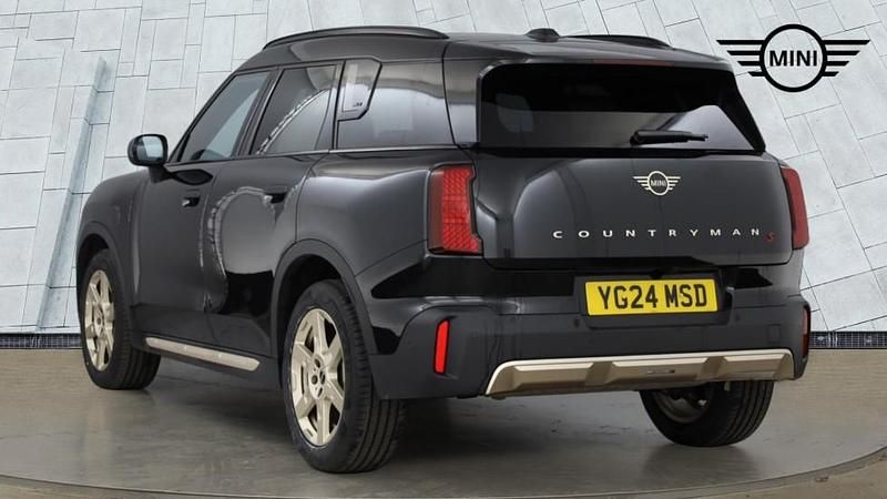 Used Mini Countryman 215 HP (158 kW) 2024 Black SUV
