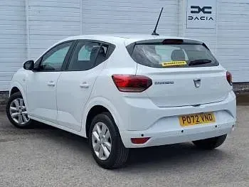 Used Dacia Sandero Comfort 91 HP (66 kW) 2022 White Hatchback