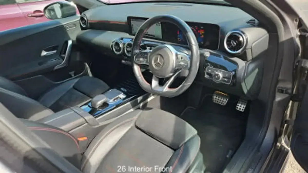 Used Mercedes A180 Active 116 HP (85 kW) 2019 Grey Sedan