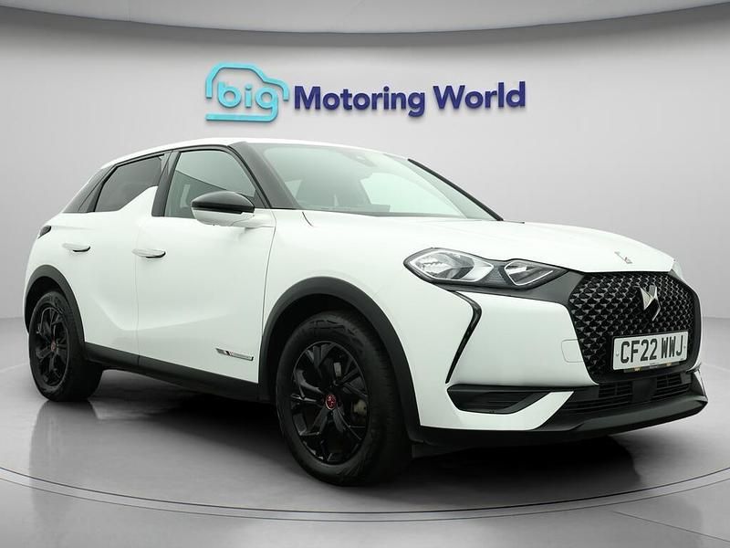 White Used 2022 DS Automobiles DS3 Crossback E-Tense Performance SUV | £11,900 (Fair price) - Image 1/4