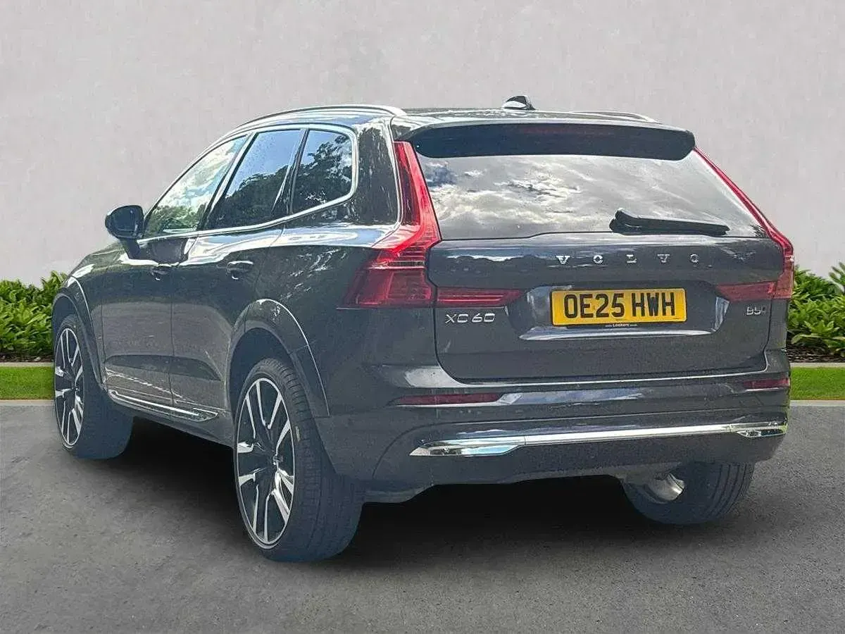 Used Volvo XC60 Ultra 250 HP (183 kW) 2025 Grey SUV