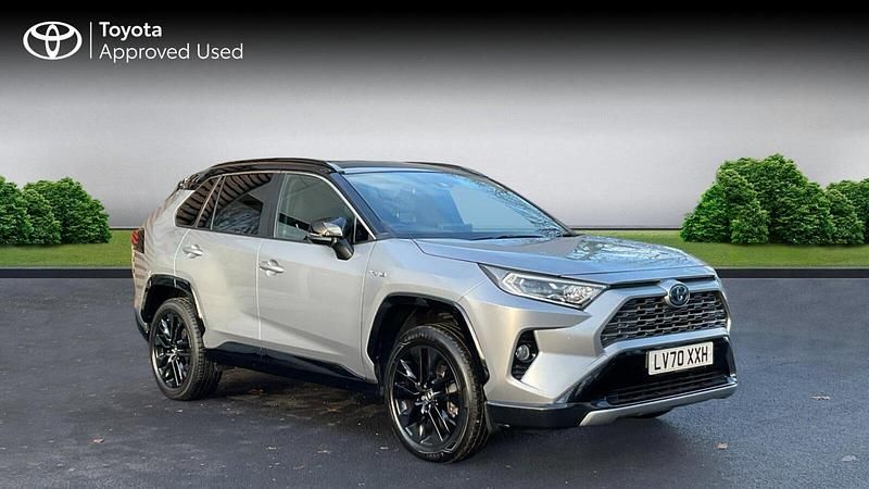 Used Toyota RAV4 Hybrid 218 HP (160 kW) 2021 Silver blade SUV