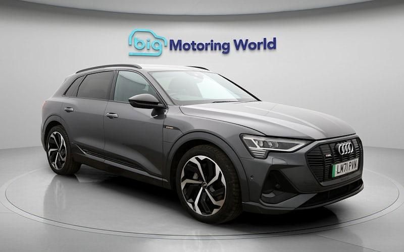 Used Audi e-tron Black Edition 230 kW (313 HP) 2022 Grey SUV