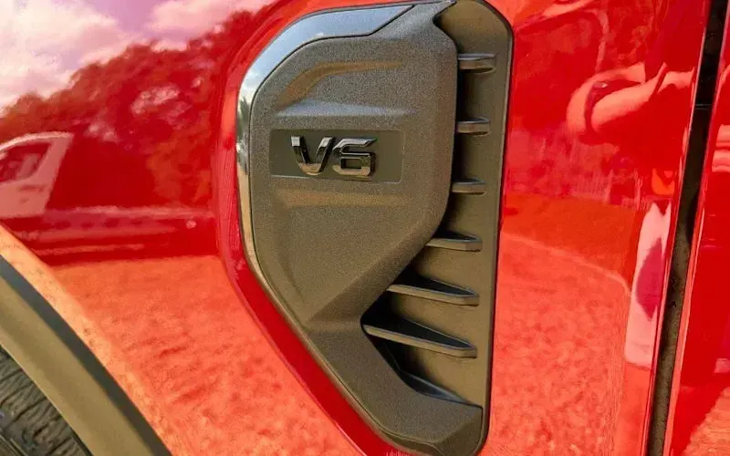 Used Ford Ranger Wildtrack 241 HP (177 kW) 2025 Red Pickup