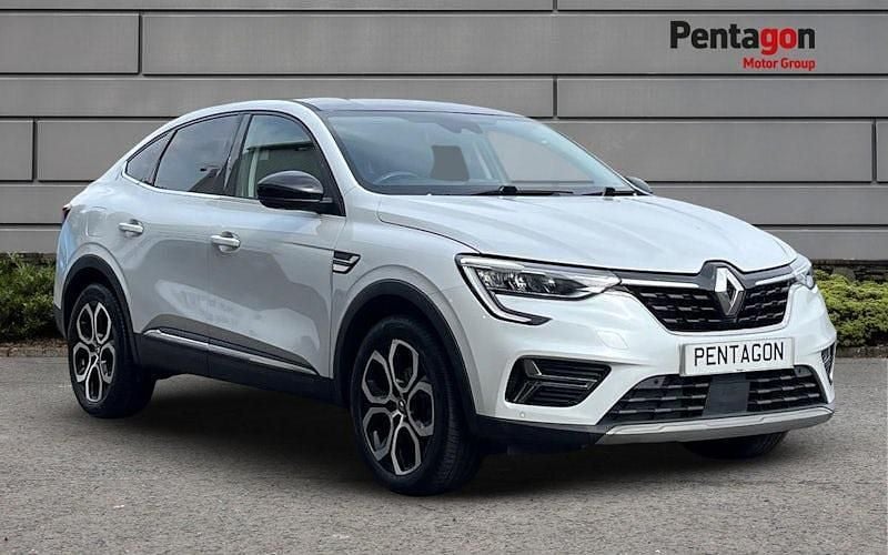White Used 2021 Renault Arkana Version S SUV | £13,397 (Fair price) - Image 1/4