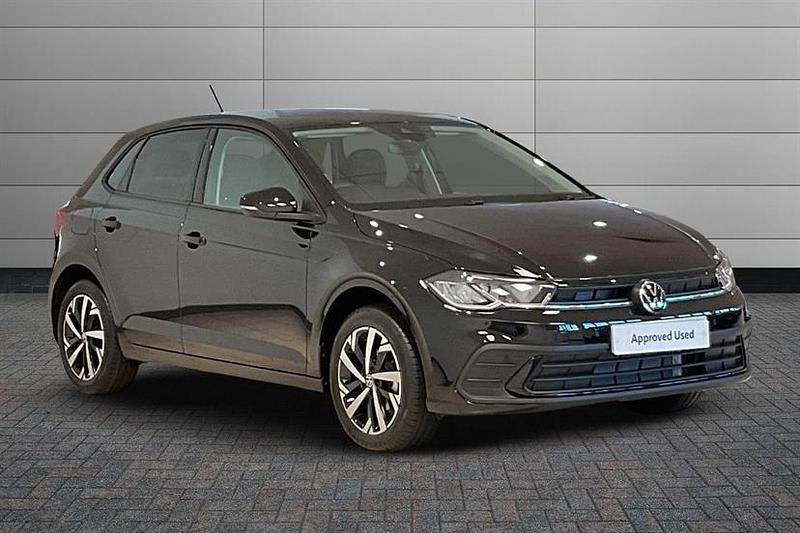 Used VW Polo Match 95 HP (69 kW) 2025 Black Hatchback