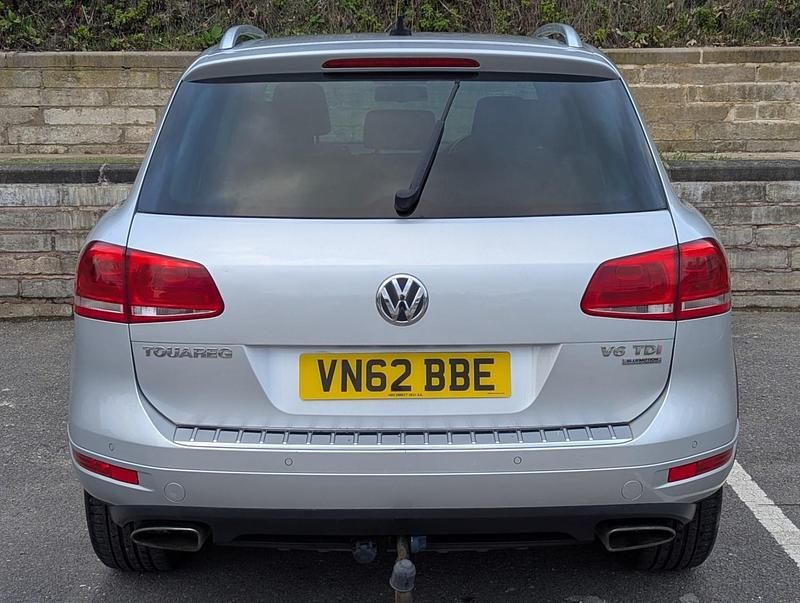 Used VW Touareg SE 245 HP (180 kW) 2012 Silver SUV