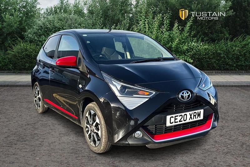 Black Used 2020 Toyota Aygo Trend Hatchback | £9,499 (A bit pricey) - Image 1/4