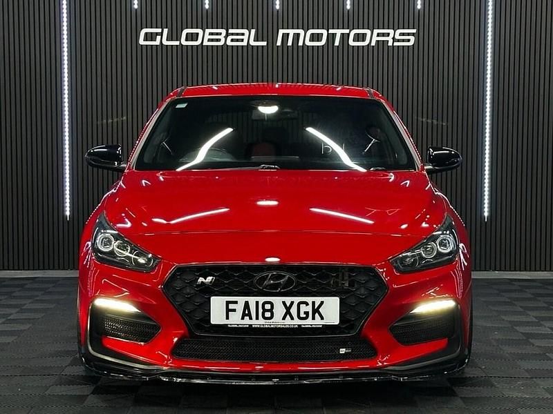 Used Hyundai i30 N Performance 275 HP (202 kW) 2018 Red Hatchback