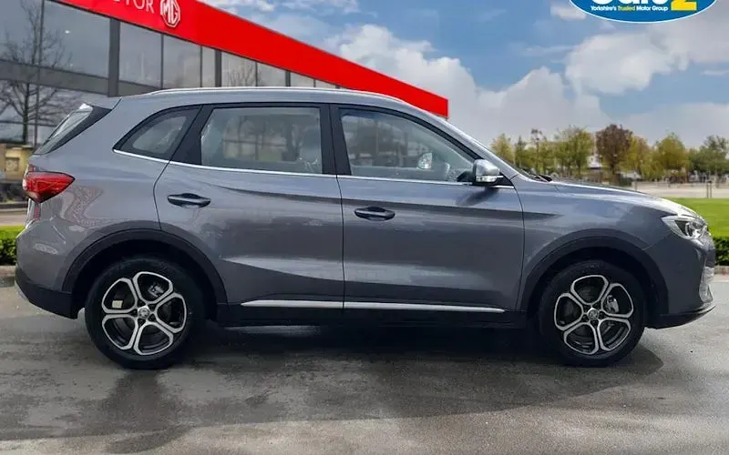 New MG ZS SE 196 HP (144 kW) 2026 Grey SUV