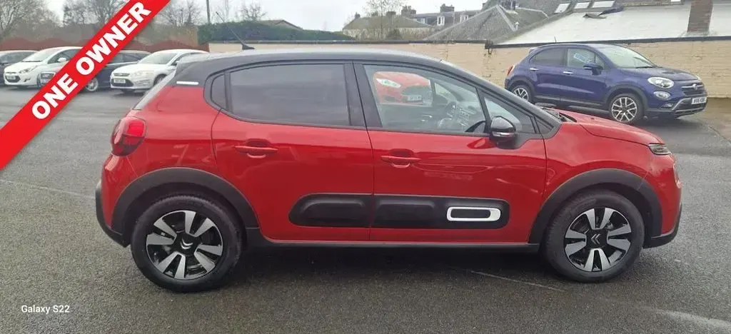 Used Citroën C3 PureTech 110 HP (80 kW) 2024 Red Hatchback