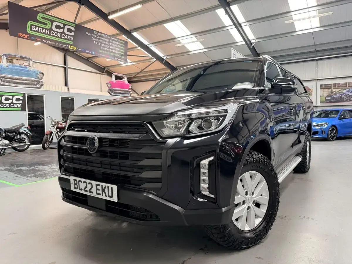 Used SsangYong Musso 181 HP (133 kW) 2022 Black Pickup