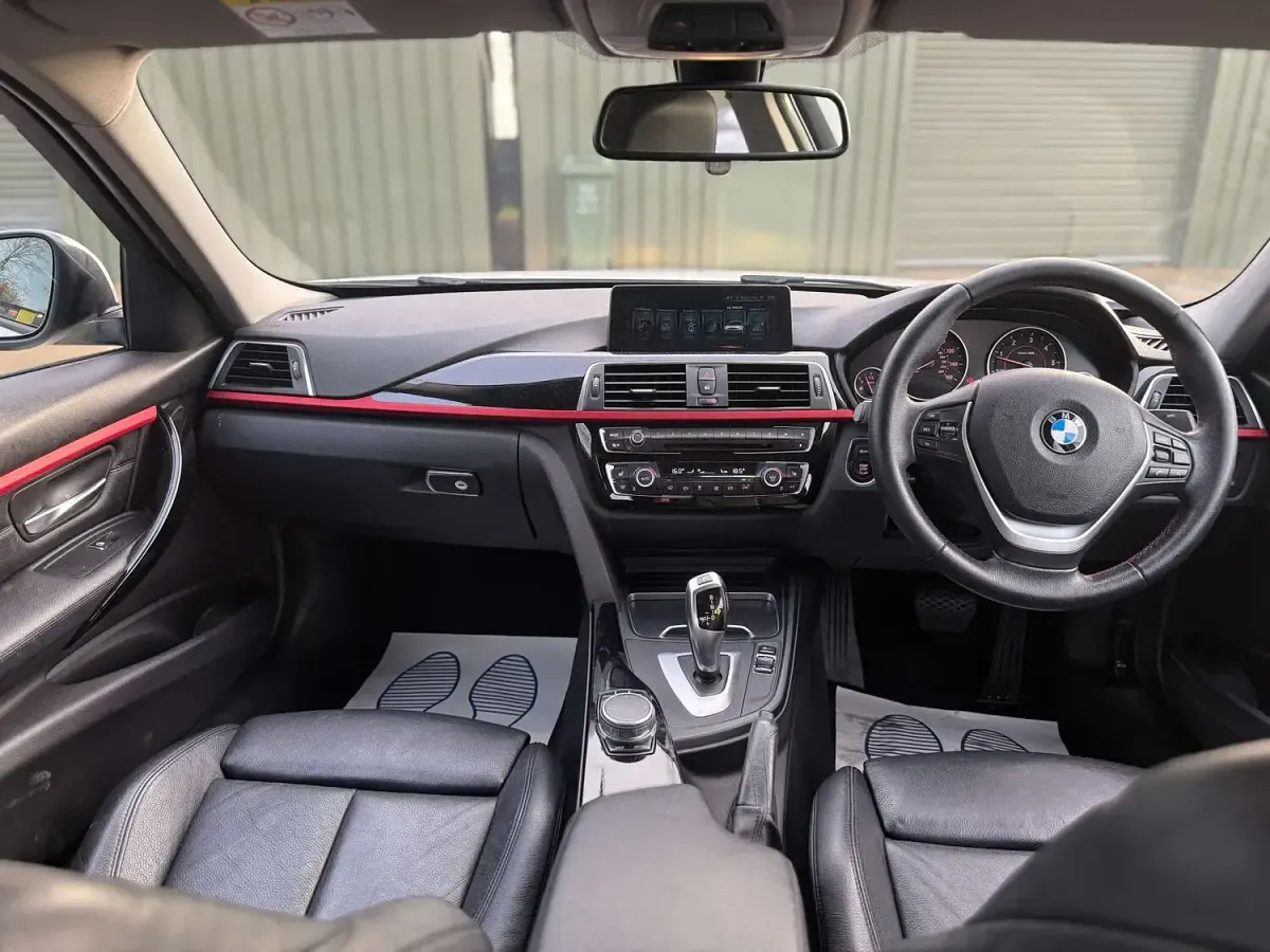 Used BMW 316 Sport Line 116 HP (85 kW) 2017 White Sedan