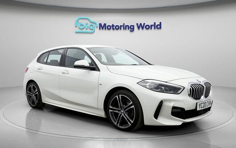 Used BMW 118 M Sport 140 HP (102 kW) 2020 White Hatchback