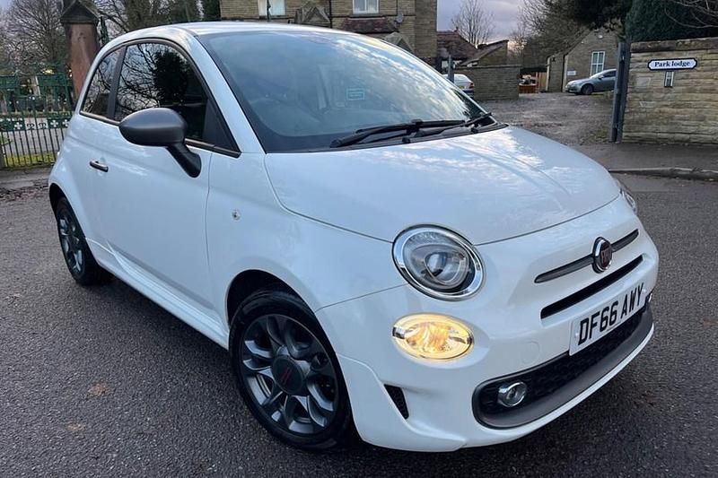 White Used 2016 Fiat 500 Pop Star Hatchback | £5,995 (Fair price) - Image 1/1