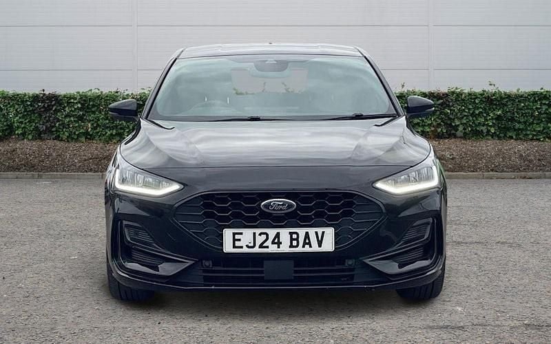 Used Ford Focus ST-Line 125 HP (91 kW) 2024 Black Hatchback