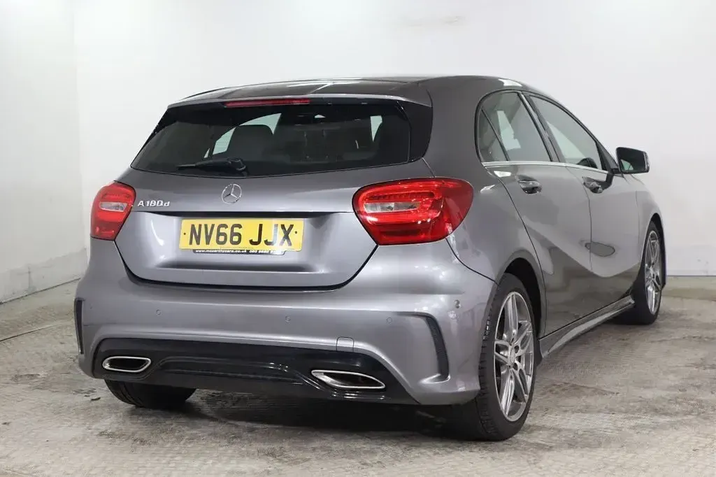 Used Mercedes A180 Executive 109 HP (80 kW) 2017 Grey Hatchback