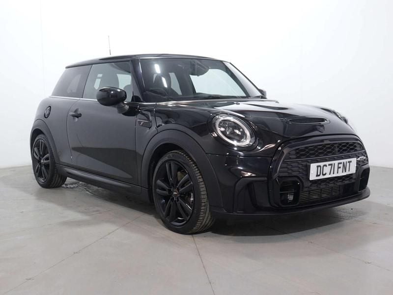 Black Used 2022 Mini Cooper S Hatch Hatchback | £20,800 (Fair price) - Image 1/1