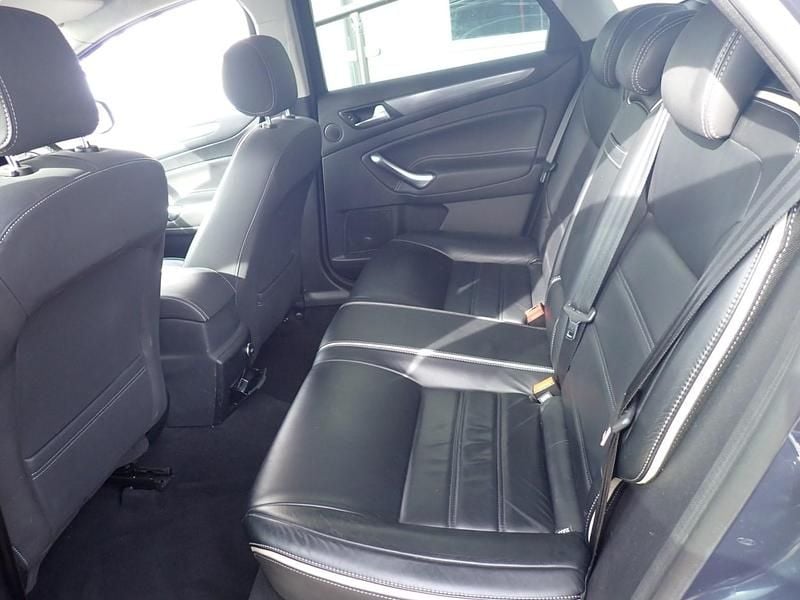 Used Ford Mondeo Business Edition 140 HP (102 kW) 2014 Grey Hatchback