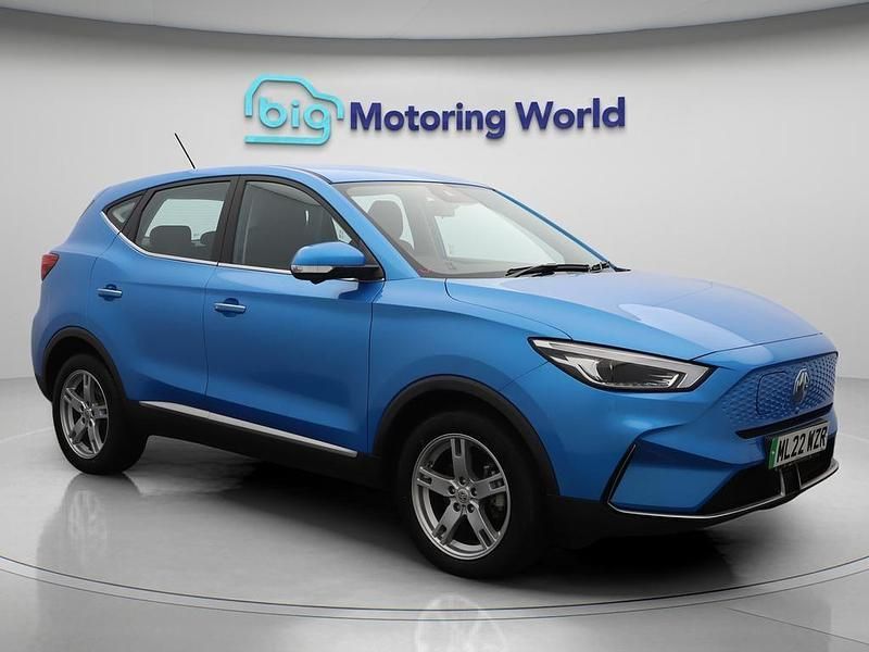 Blue Used 2022 MG ZS SE Sedan | £12,200 (Super price) - Image 1/4