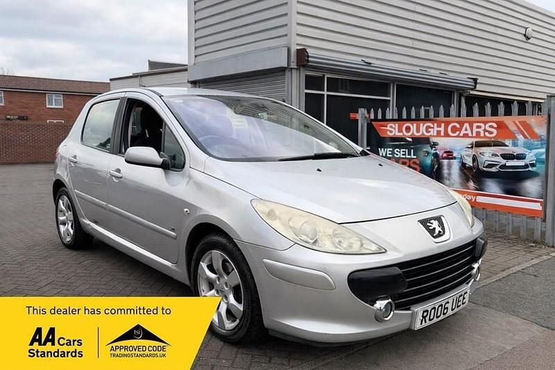 Silver Used 2006 Peugeot 307 Hatchback | £1,295 (Fair price) - Image 1/1