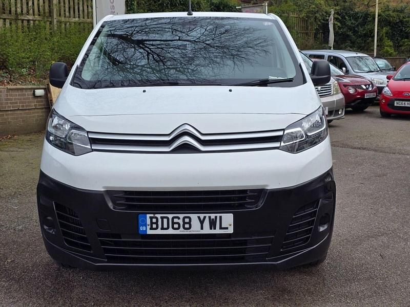 Used Citroën Dispatch 2019 White MPV