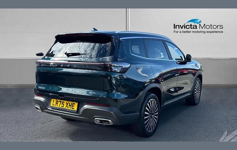 Used Chery Tiggo 8 147 HP (108 kW) 2025 Green SUV