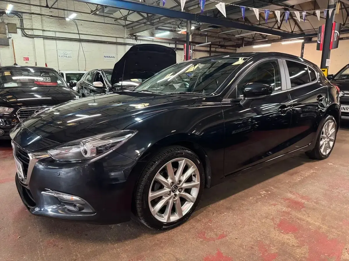 Used Mazda 3 Inclusive 162 HP (119 kW) 2018 Black Hatchback