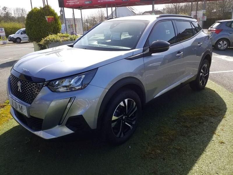 Usado Peugeot 2008 Allure+ 2023 Gris SUV