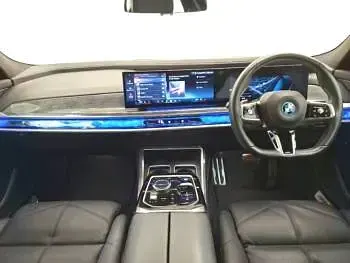 Used BMW i7 M Sport 400 kW (544 HP) 2023 White Sedan