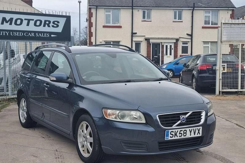 Used Volvo V50 2008 Blue Estate