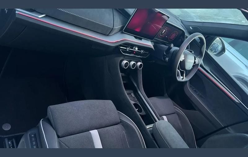 New Skoda Kodiaq SportLine 200 HP (147 kW) 2025 Grey SUV