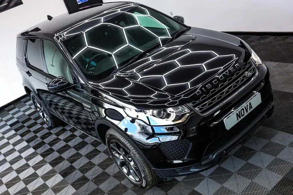 Second-hand Land Rover Discovery Sport Landmark 180 CP (132 kW) 2019 Negru SUV