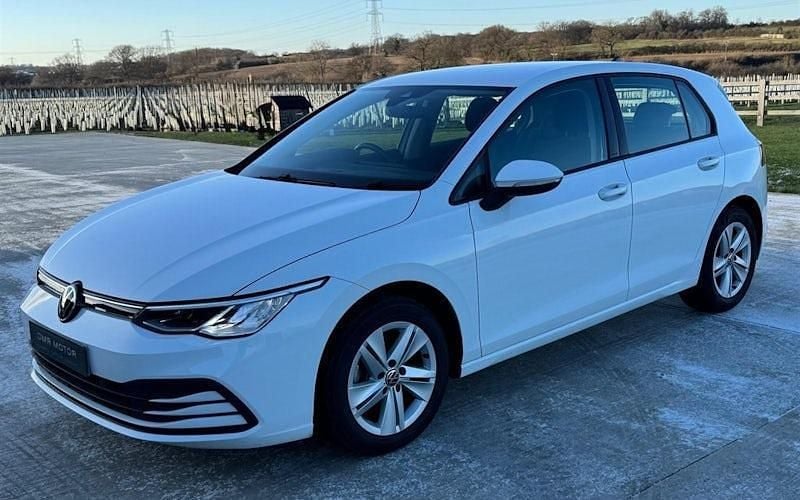 Used VW Golf VIII Life 150 HP (110 kW) 2023 Hatchback