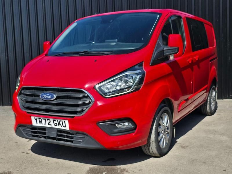 Used Ford Transit Custom Limited 170 HP (125 kW) 2022 Red Van