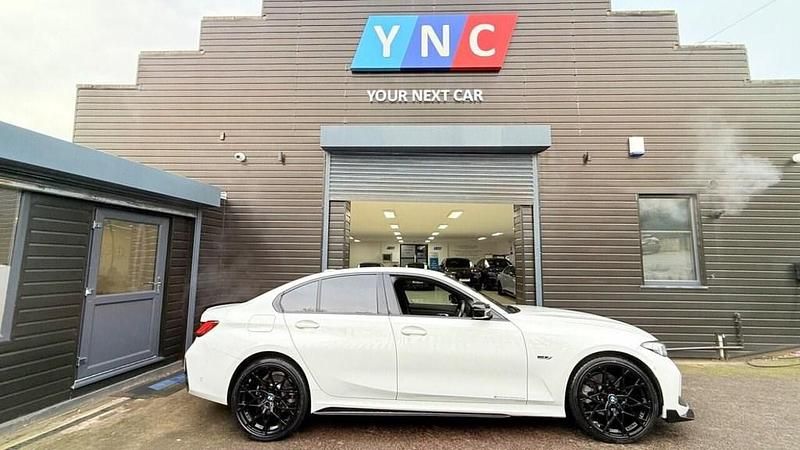 Used BMW 330e M Sport 288 HP (211 kW) 2022 White Sedan