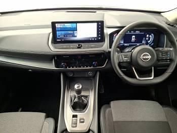 Used Nissan Qashqai N-Connecta 140 HP (102 kW) 2025 Green SUV