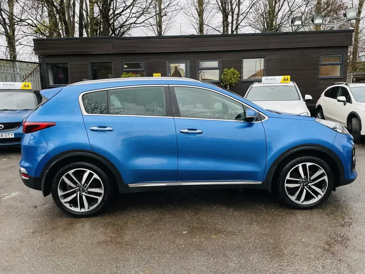 Używany Kia Sportage 134 KM (98 kW) 2019 Niebieski SUV