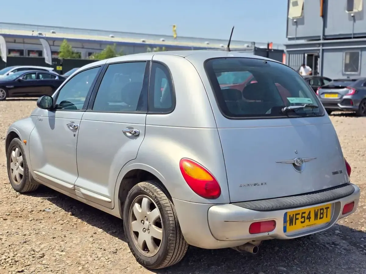 Used Chrysler PT Cruiser Touring 140 HP (102 kW) 2004 Silver Hatchback