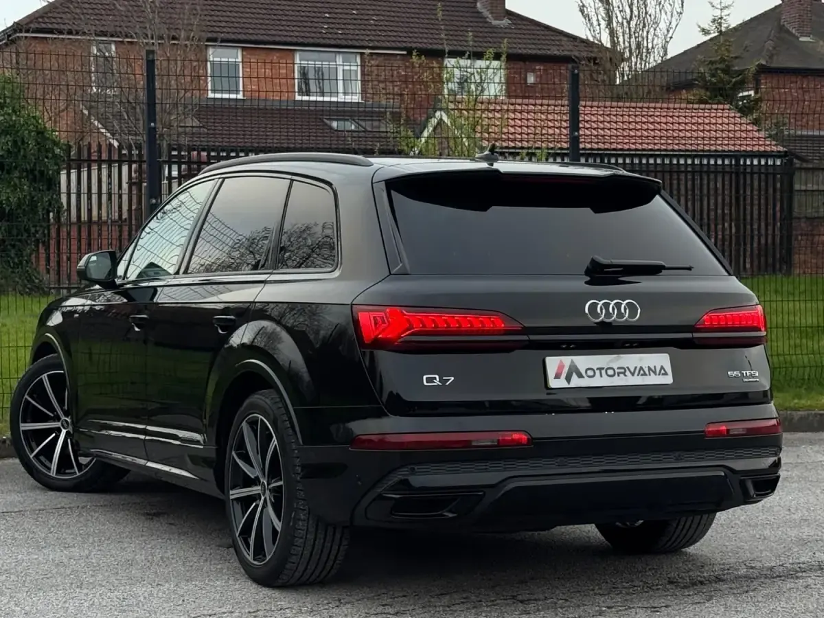 Usado Audi Q7 Black Edition 340 CV (250 kW) 2024 Negro SUV