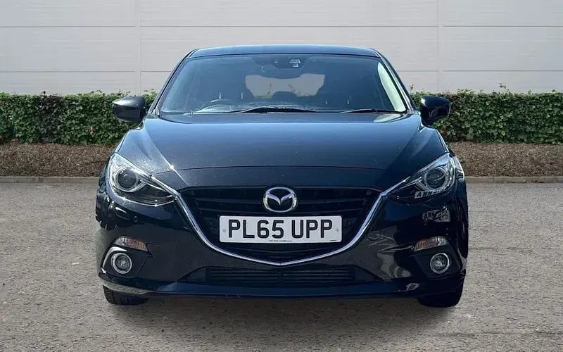 Usado Mazda 3 Inclusive 150 HP (110 kW) 2015 Preto Citadino