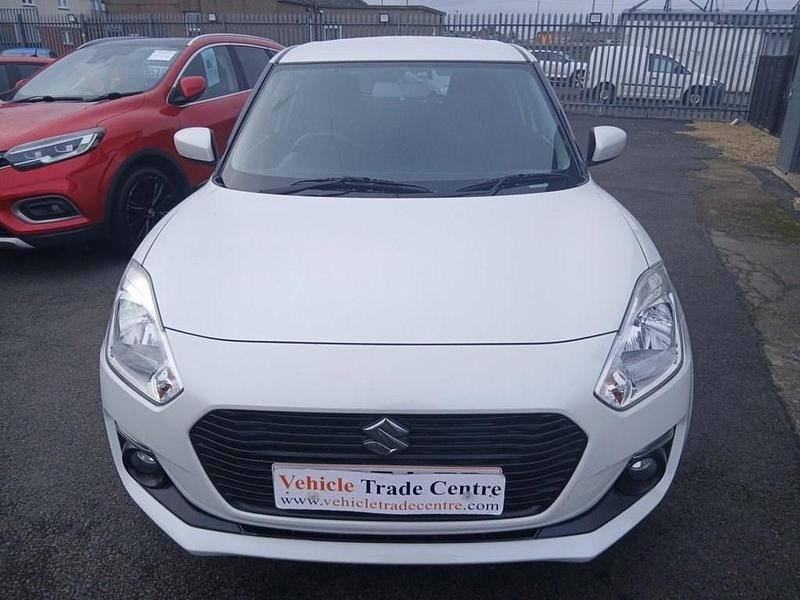 Used Suzuki Swift SZ-T 111 HP (81 kW) 2017 White Hatchback