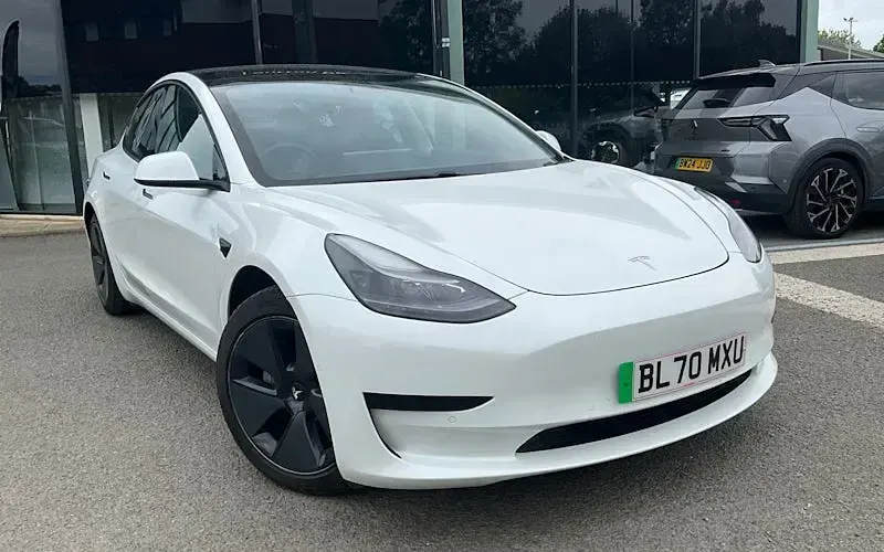 Usado Tesla Model 3 Standard Range 180 kW (245 CV) 2021 Berlina
