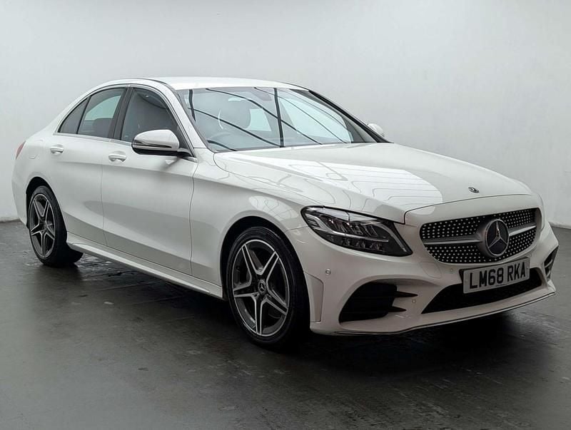 Used Mercedes C300 AMG line 2018 White Sedan