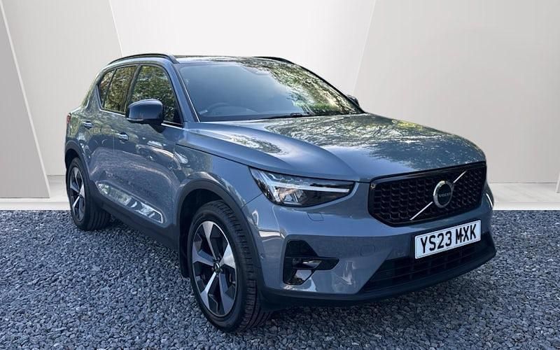Begagnad Volvo XC40 Ultimate 197 HK (144 kW) 2023 SUV