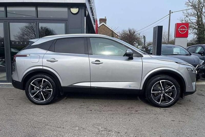 Used Nissan Qashqai Tekna 190 HP (139 kW) 2023 Silver SUV