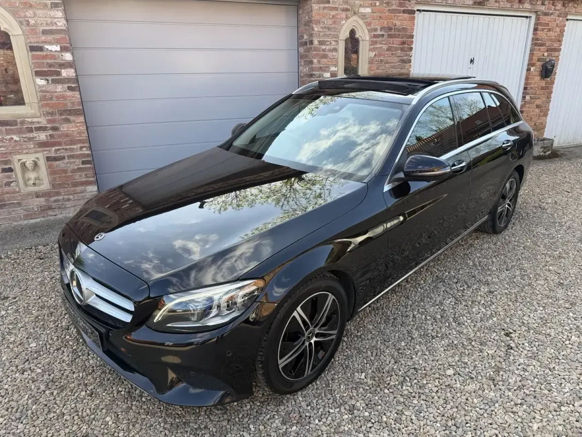 Usado Mercedes C220 Premium Plus 2019 Preto Carrinha