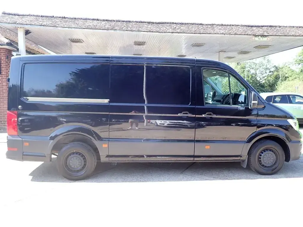 Used VW Crafter Highline 177 HP (130 kW) 2018 Black Van